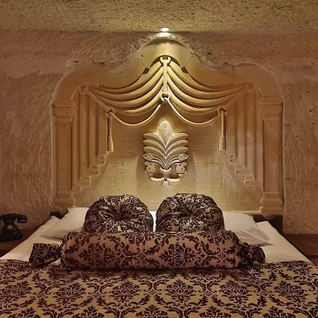 酒店 浦卡斯洞穴套房酒店 2*