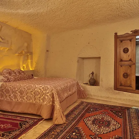 浦卡斯洞穴套房酒店 格雷梅