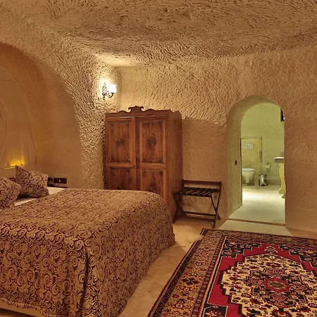 Phocas Cave 호텔 2*