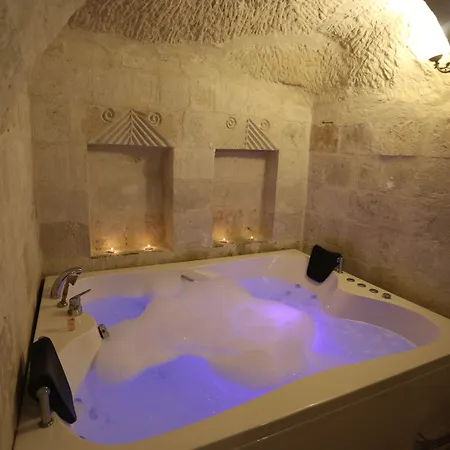Hotel Phocas Cave