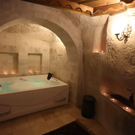 Phocas Cave Hotel