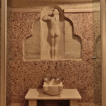 호텔 Phocas Cave 2*