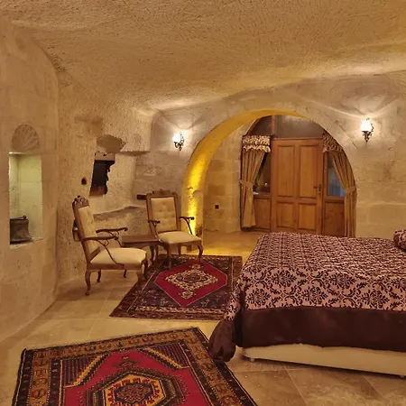 מלון Phocas Cave 2*