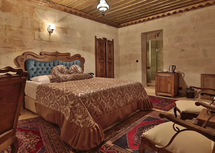 Phocas Cave מלון גורמה