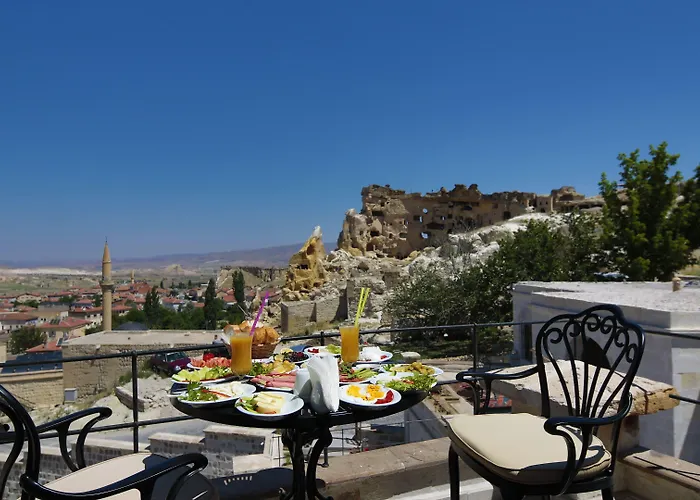 מלון Phocas Cave 2*