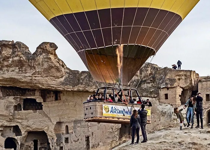 فوكاس كيف سويتس فندق