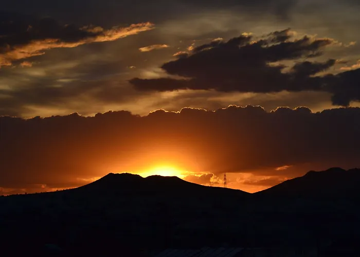 فوكاس كيف سويتس فندق 2*