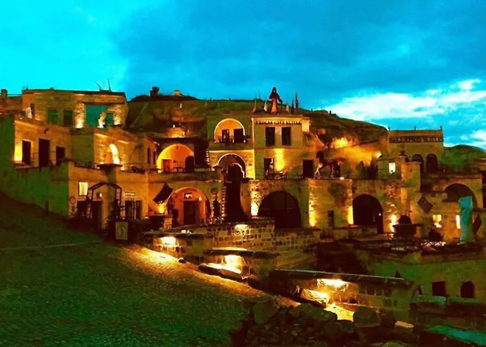 Phocas Cave מלון 2*