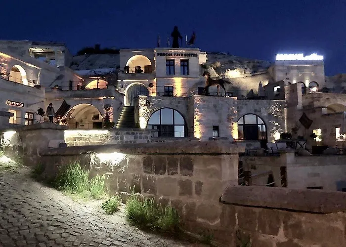 فندق فوكاس كيف سويتس غوريمِيه