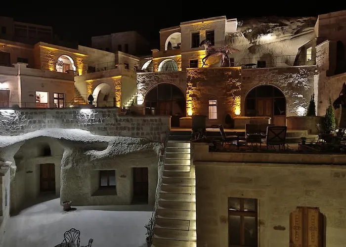 فوكاس كيف سويتس فندق