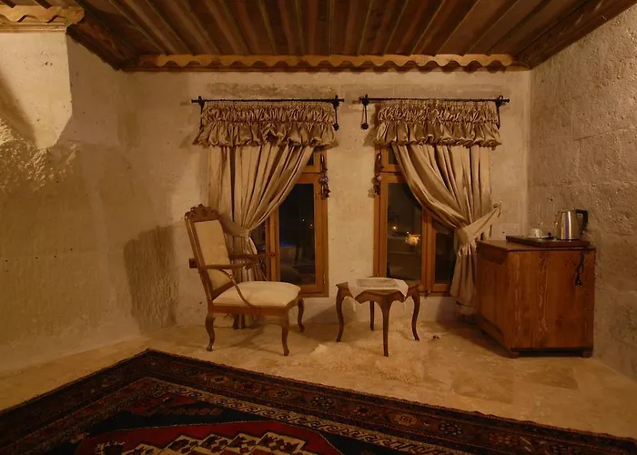 فندق فوكاس كيف سويتس 2*