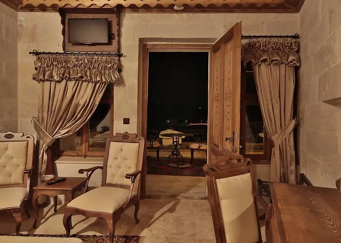 فندق فوكاس كيف سويتس 2*