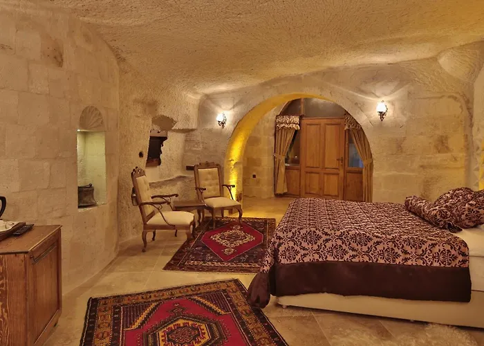 فندق فوكاس كيف سويتس 2*